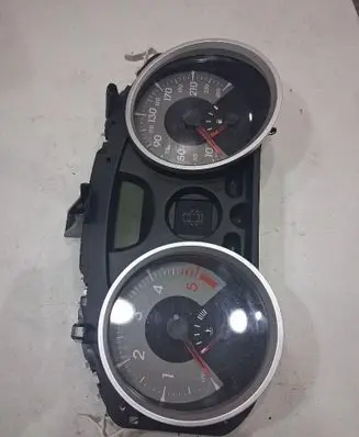 Renault Megane II Speedometer (instrument cluster) 8200720311