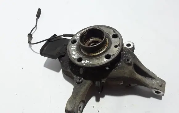Renault Laguna III Front wheel hub 400150006R
