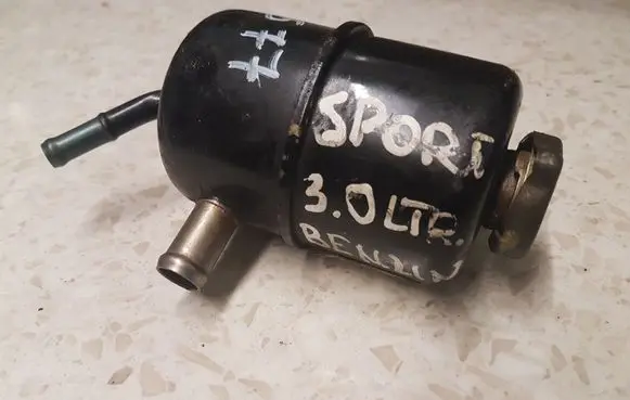 Mitsubishi Pajero Sport I Power steering fluid tank/reservoir