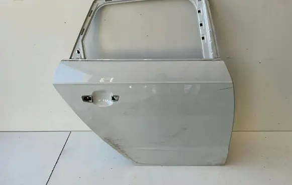 Audi A3 S3 8V Rear door 8V4833124