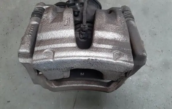 Audi Q7 4M Rear brake caliper 4M0615406CA