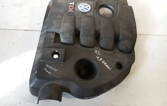 Volkswagen PASSAT B5.5 Engine cover (trim) 038103925