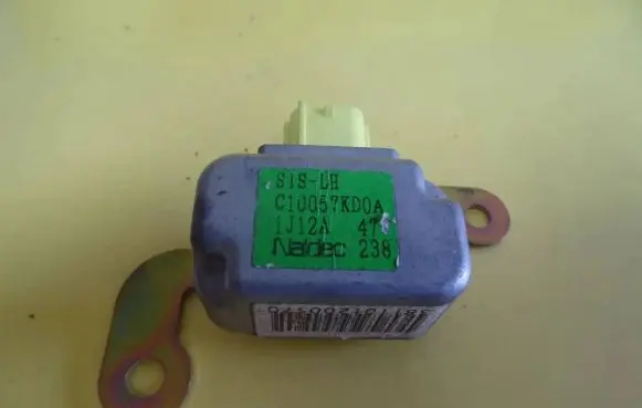 Mazda Premacy Airbag deployment crash/impact sensor C10057KD0A