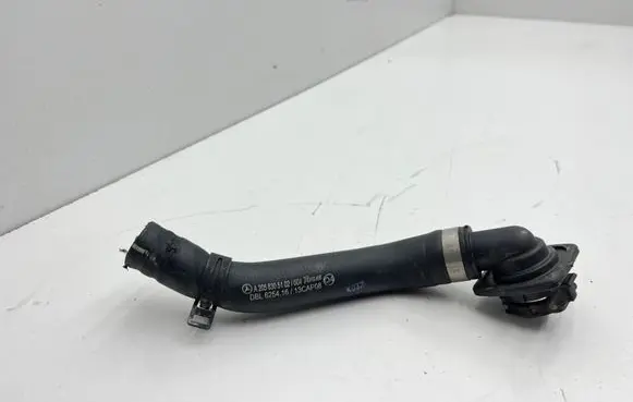 Mercedes-Benz C W205 Electric car engine cooling hoses/pipes A2058305102