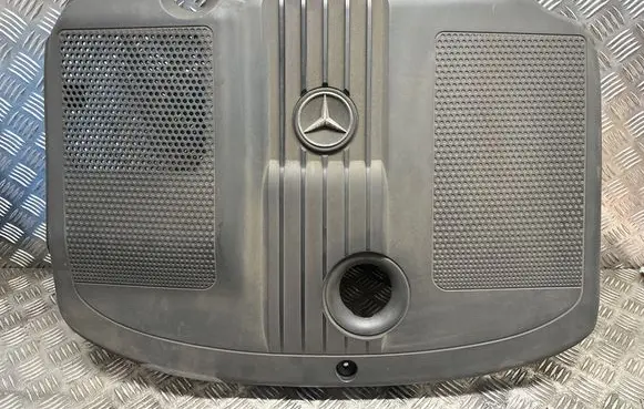 Engine cover (trim)