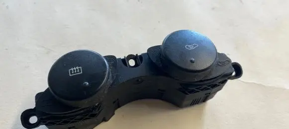 Ford Connect Windscreen/window heater switch 2T1T51445BA