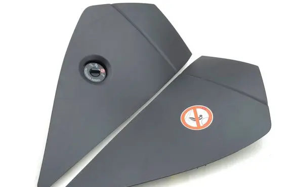 Renault Captur II Dashboard side end trim 689212762R 689209519R