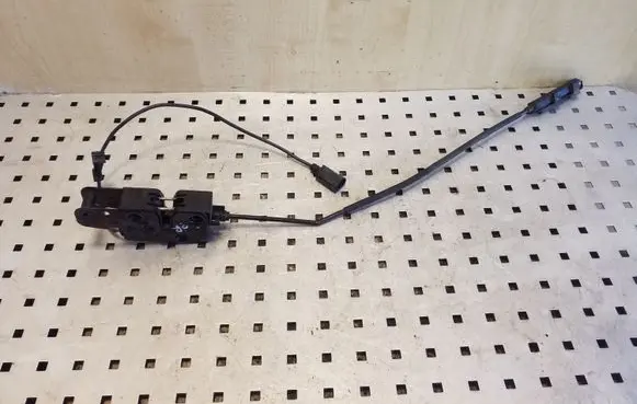 Audi A5 Sportback 8TA Engine bonnet/hood lock/catch 8K0823509A 8K2823746