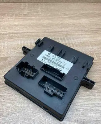 Audi A6 S6 C6 4F Comfort/convenience module 4F0907279 4F0910279K