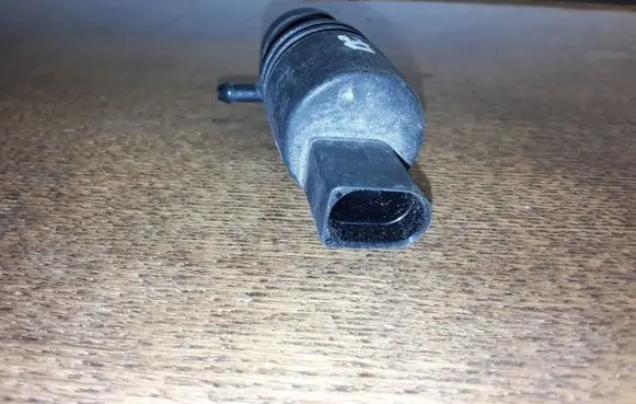 Mercedes-Benz ML W163 Windscreen/windshield washer pump NOCODE