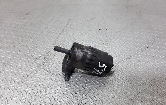 Fiat Punto (176) Windscreen/windshield washer pump