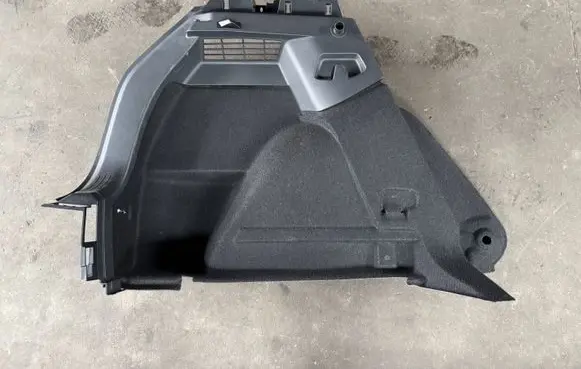 Volkswagen Golf VIII Trunk/boot side trim panel 5H6867427L