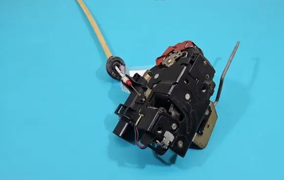 Audi A2 Front door lock 8Z1837016C IMPRK1432828