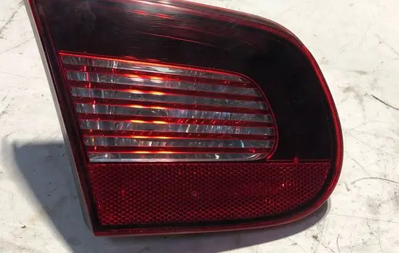 Volkswagen Eos Tailgate rear/tail lights 1Q0945093C 002019