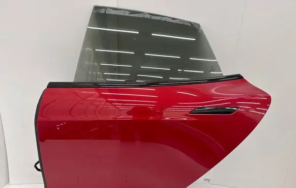 Tesla Model S Rear door