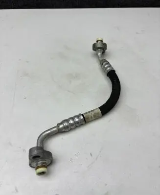 Volvo V40 Air conditioning (A/C) pipe/hose