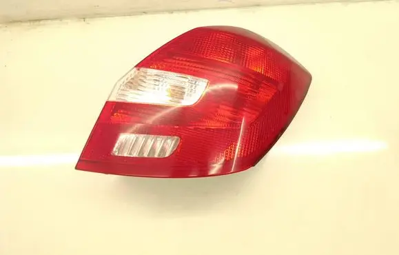 Skoda Fabia Mk2 (5J) Rear/tail lights 5J6945112
