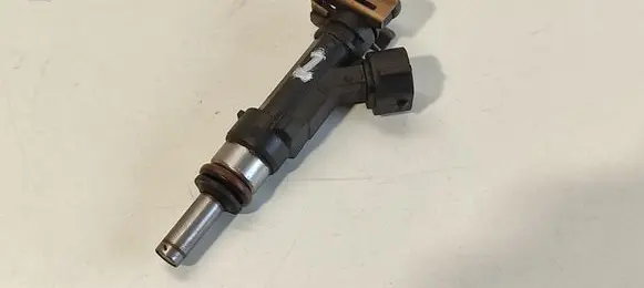 Audi A6 S6 C6 4F Fuel injector 0280158053