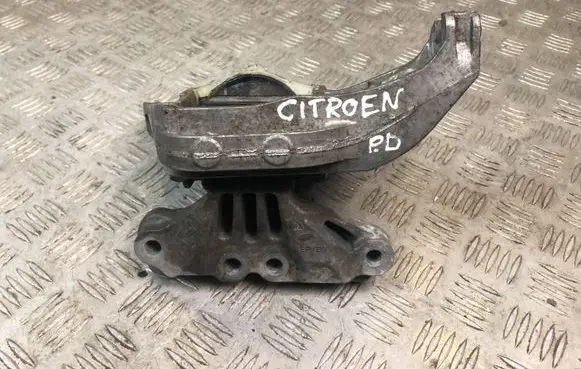 Citroen C4 Grand Picasso Engine mount bracket 4A103720