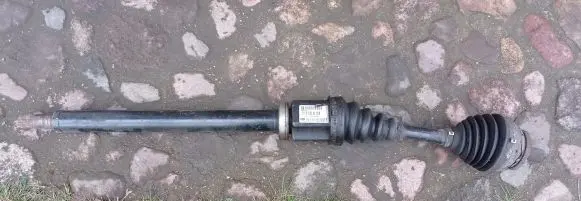 Volvo V70 Front driveshaft P8689211 T040130
