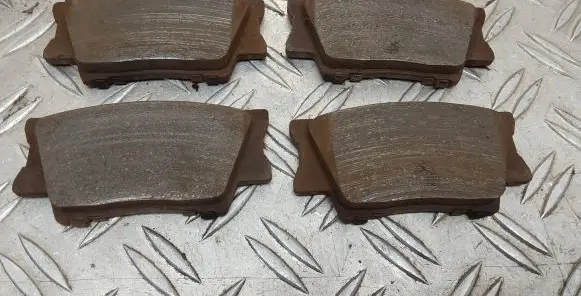 Toyota RAV 4 (XA30) Brake pads (rear) 