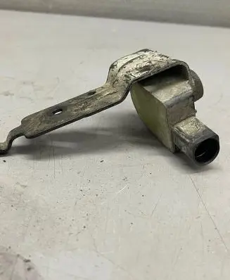 Headlight/headlamp level sensor