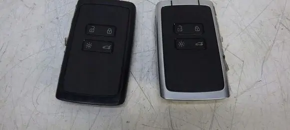 Renault Zoe Ignition key/card 