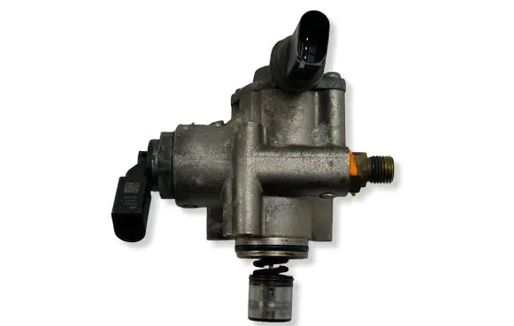 Audi A6 S6 C6 4F Fuel injection high pressure pump 06F127025H