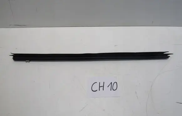 BMW 3 F30 F35 F31 Rubber seal front door window/glass 7258299