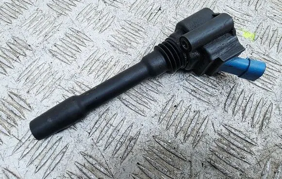 High voltage ignition coil
