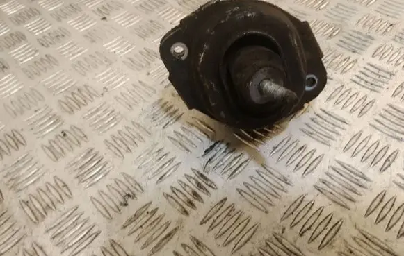 BMW X3 E83 Engine mount bracket 3400342