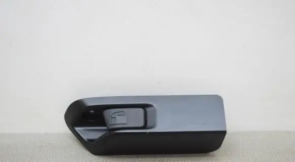 Toyota Prius (XW30) Fuel cap release pull handle 