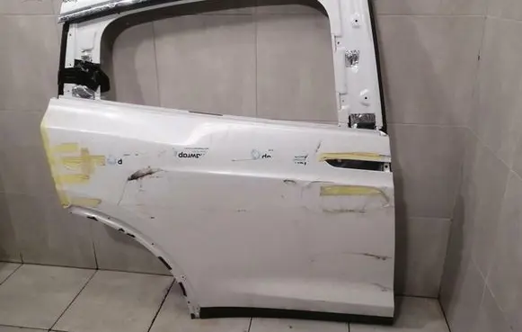 Tesla Model X Rear door