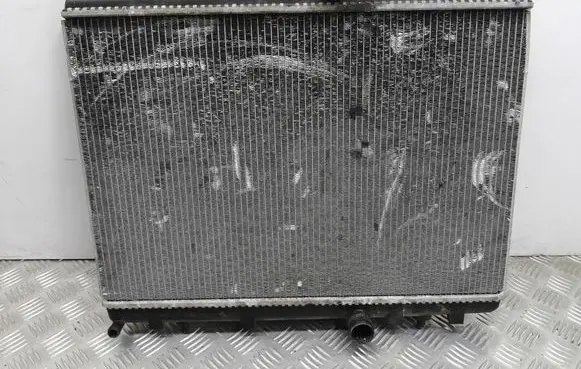 Peugeot 308 Coolant radiator