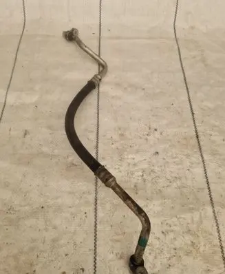 Air conditioning (A/C) pipe/hose