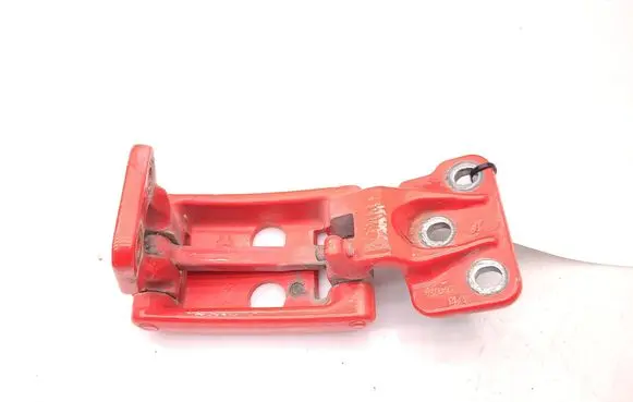 Rear door lower hinge