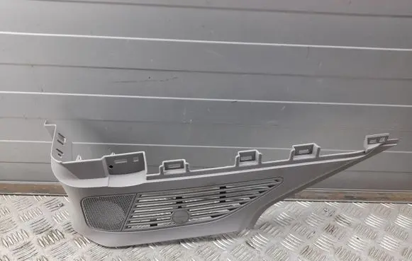 Alfa Romeo Stelvio (C) pillar trim 156129918