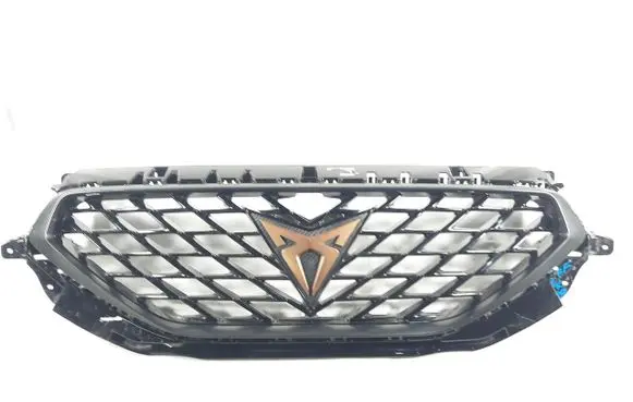 Cupra Formentor Front bumper upper radiator grill