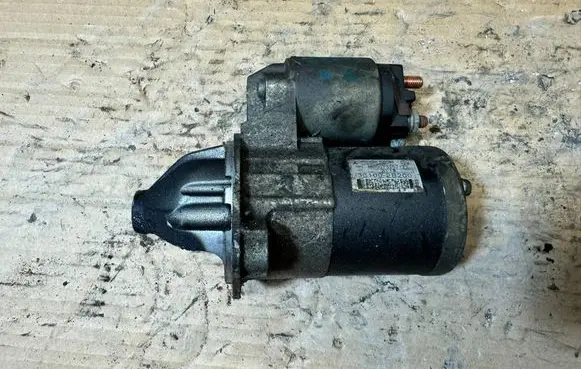 KIA Ceed Starter motor 361002B200 M000T32571Z 8118