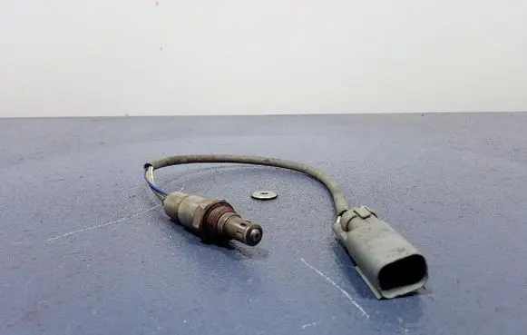 Ford Mondeo MK I Lambda probe sensor DS7A9Y460DB