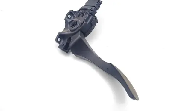 Volvo XC70 Accelerator throttle pedal 6G92-9F836-CD