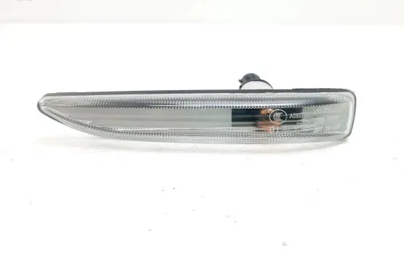 BMW 7 E65 E66 Front fender indicator light 7164757