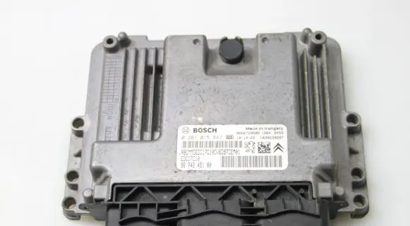 Peugeot 308 Engine control unit/module 9674245180