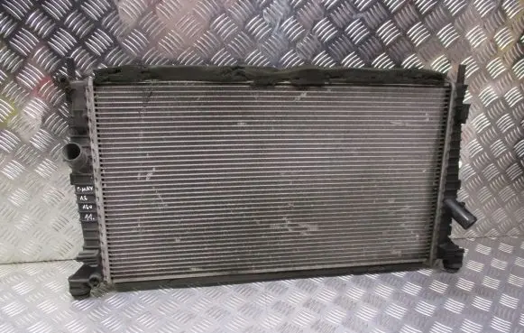 Ford Focus C-MAX Coolant radiator