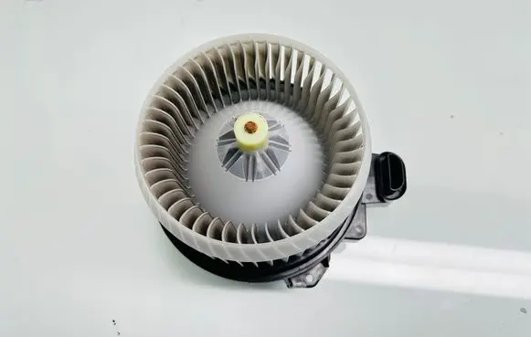Toyota Auris E180 Heater fan/blower 27270008085