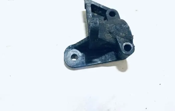 Ford Focus Engine mounting bracket XS4Q9K552AB