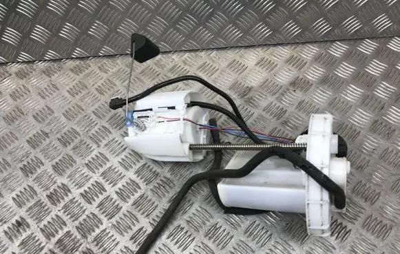 Toyota Yaris In-tank fuel pump 777040D090