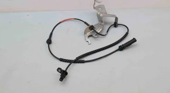 BMW 4 G22 G23 G24 G26 ABS brake wheel speed sensor 6877752