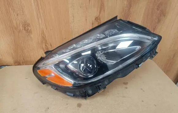 Mercedes-Benz C W205 Headlight/headlamp A2059064203