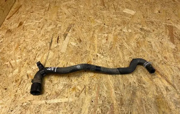 Land Rover Range Rover Sport L494 Engine coolant pipe/hose CPLA7752AB